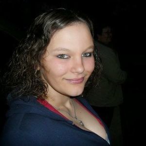 Meet your Posher, Angie